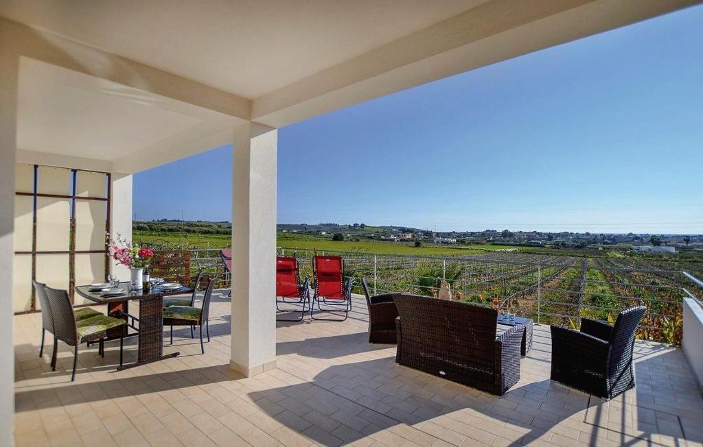 Villa Teresa tra il mare e la campagna Menfi Esterno foto